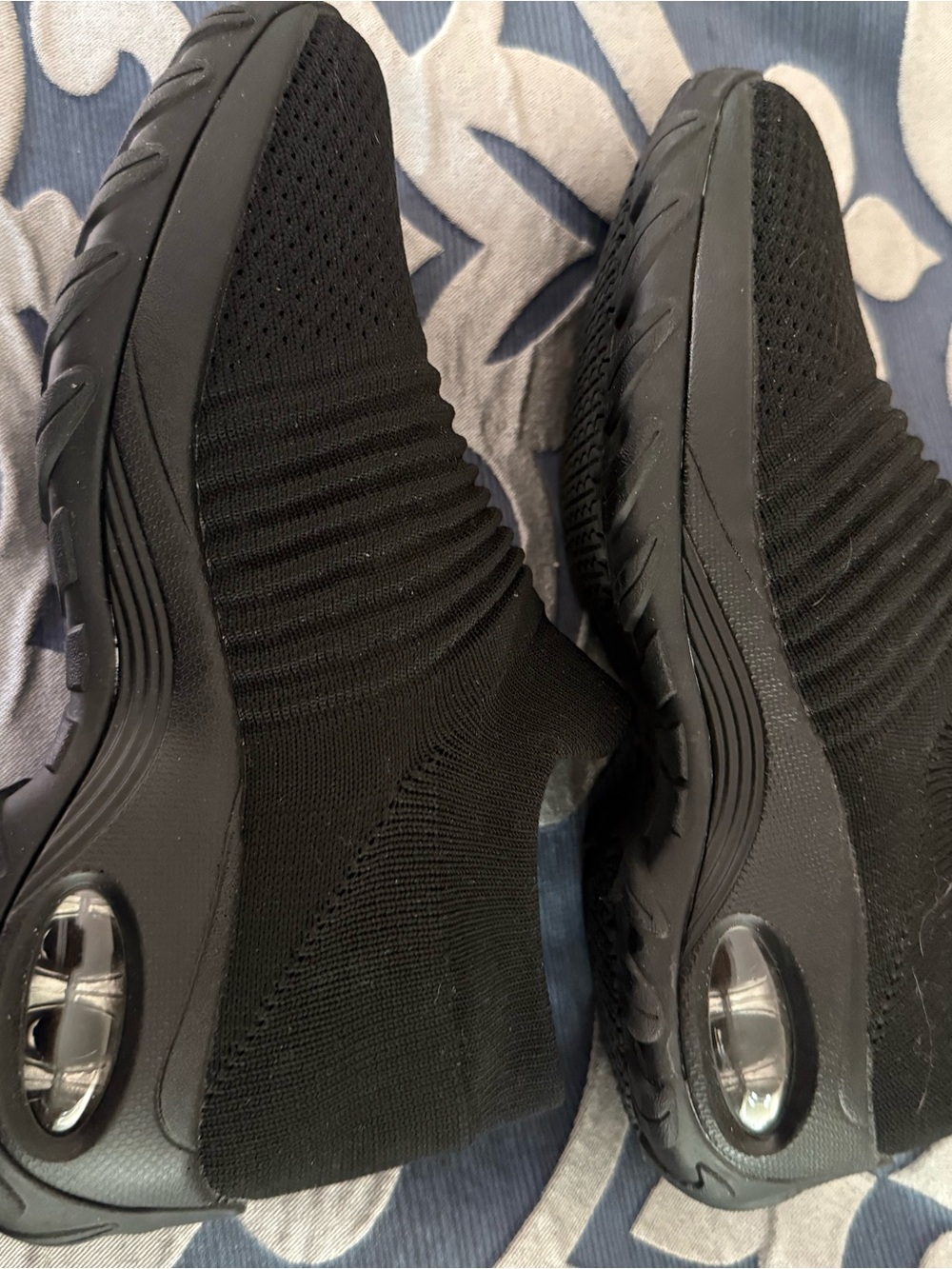 Women’s Black Slip-On Athletic Sneakers - Comfortable Knit Upper
